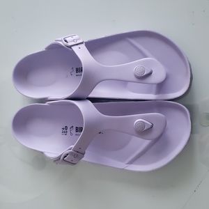 Lavendar Women's EVA Gizeh Beach Sandal Birkenstocks Size 40 (9) Like new!